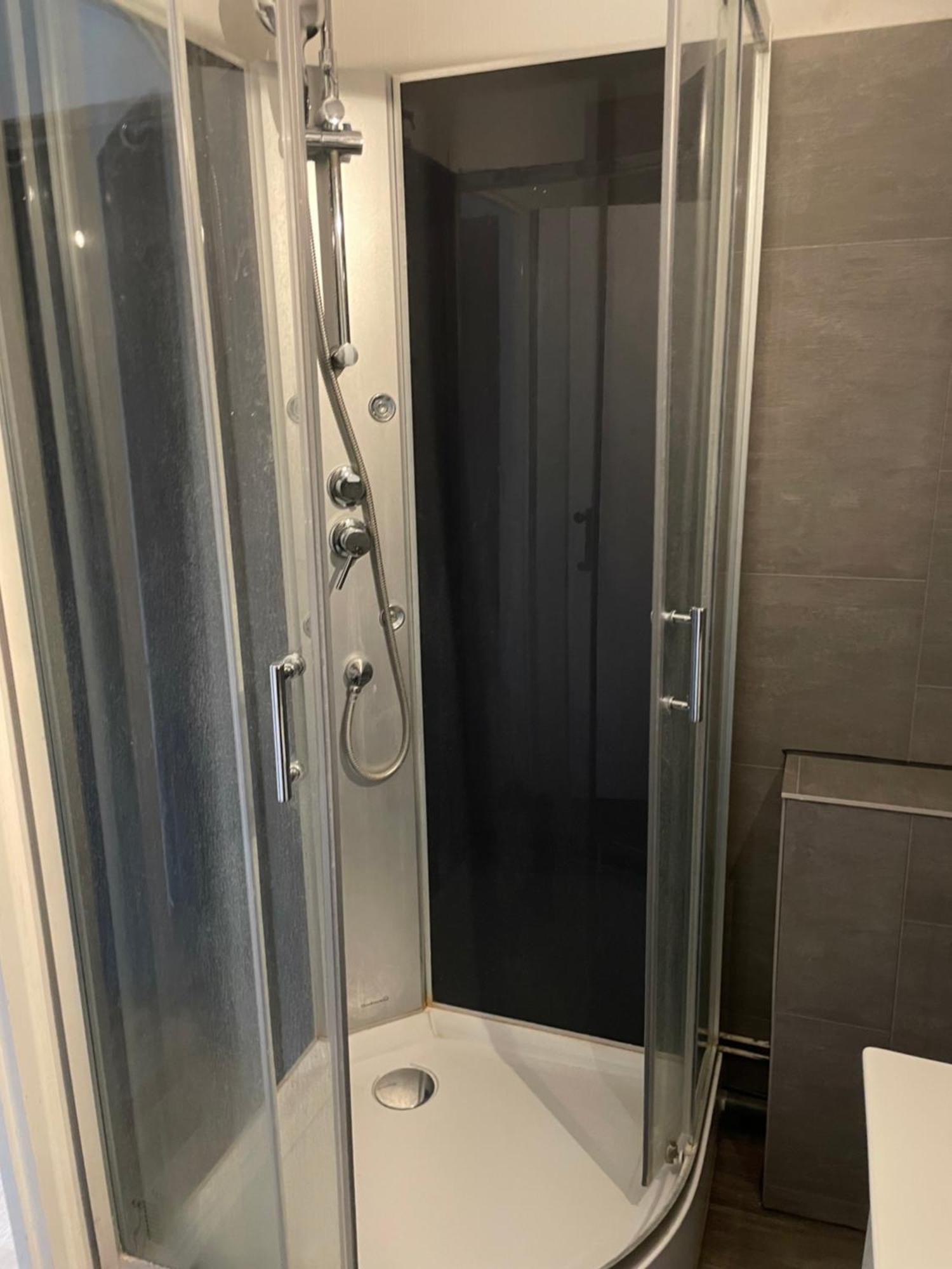Studio Central Cosy Proche Gare روفيك المظهر الخارجي الصورة